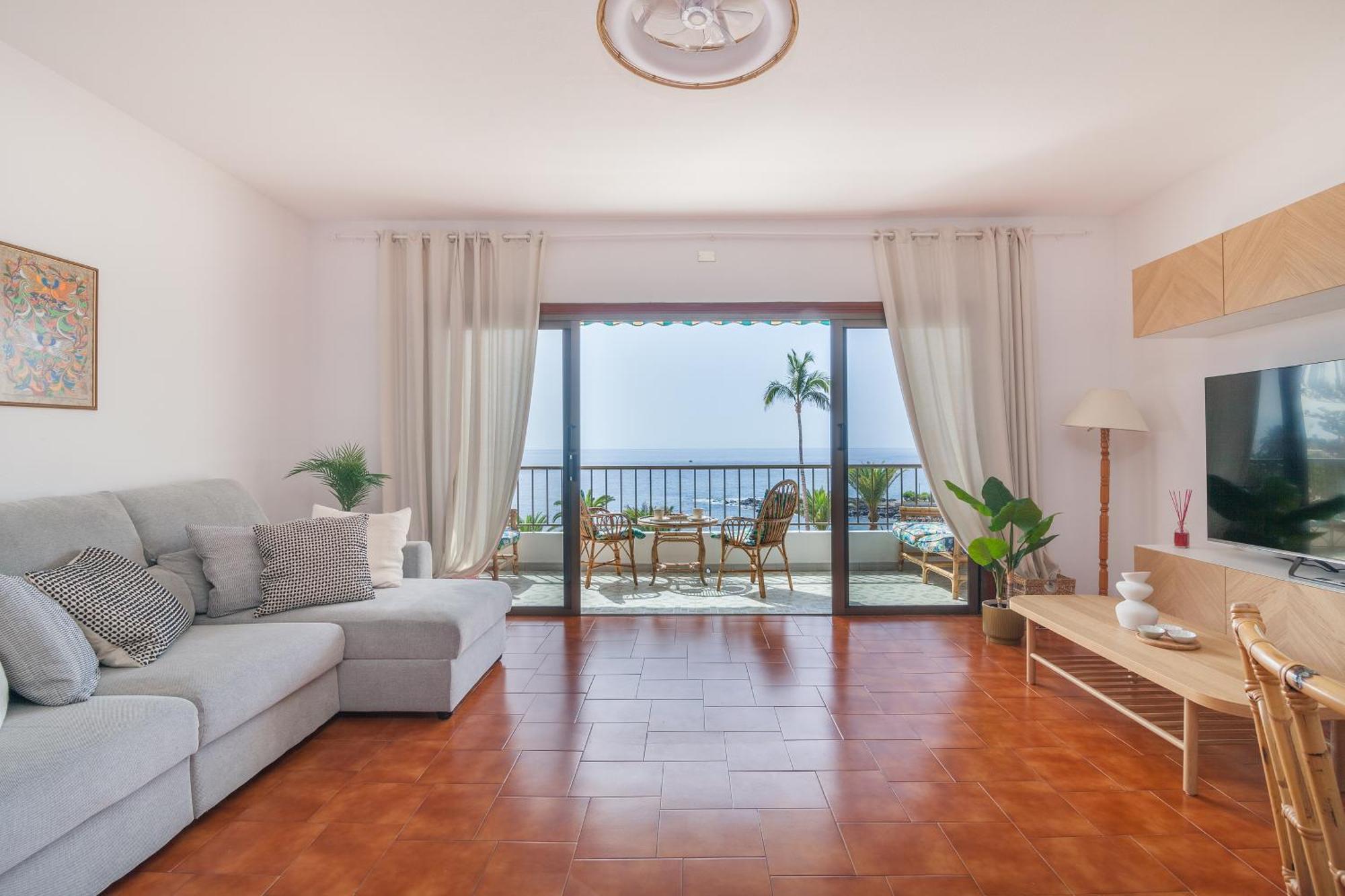 Casa De Franco - Ocean View, Terrace, Balcony, 50M From Playa La Arena, Fibre Net Apartamento Puerto de Santiago  Exterior foto