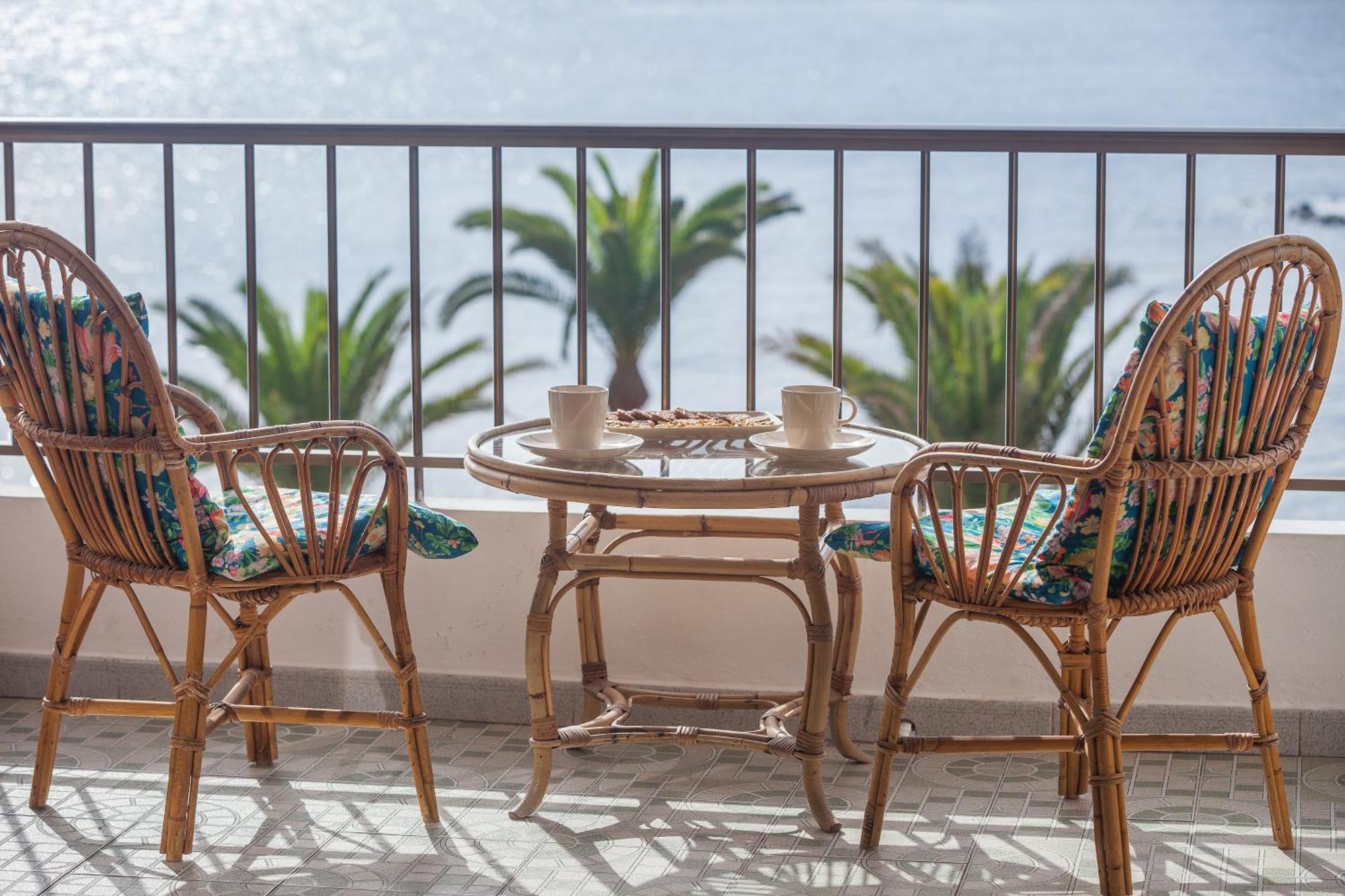Casa De Franco - Ocean View, Terrace, Balcony, 50M From Playa La Arena, Fibre Net Apartamento Puerto de Santiago  Exterior foto